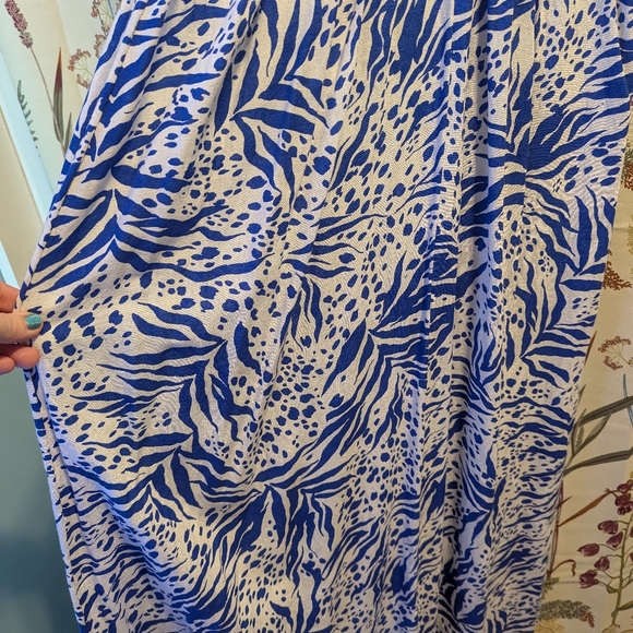 Sincerely Jewels Blue & White Linen Racer Back Midi Dress - Picture 6 of 6